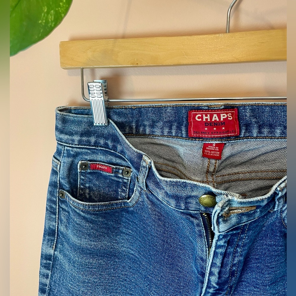 Chaps Women’s Delaney Straight Leg Jeans